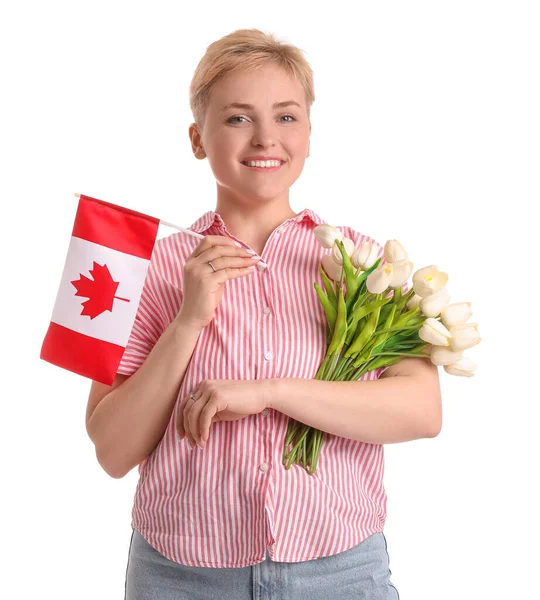 Junge Frau Mit Kanada Fahne Und Tulpen Auf Weißem Hintergrund — Stockfoto