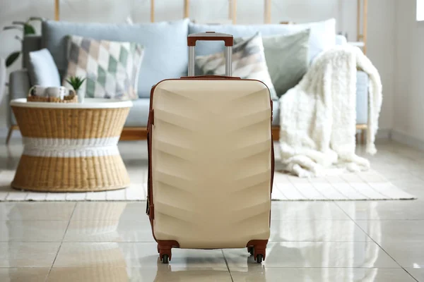 Big Suitcase Living Room — Stock Photo, Image