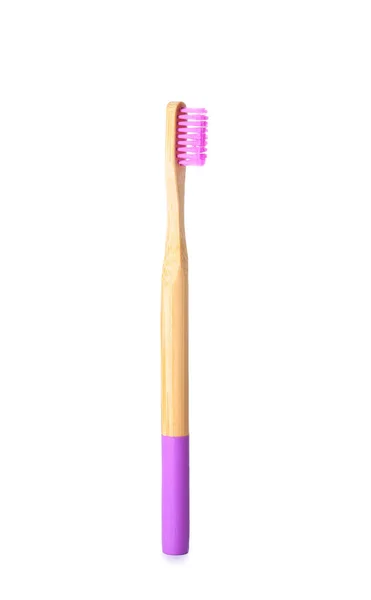 Фіолетова Бамбукова Зубна Щітка Ізольована Білому Тлі — стокове фото