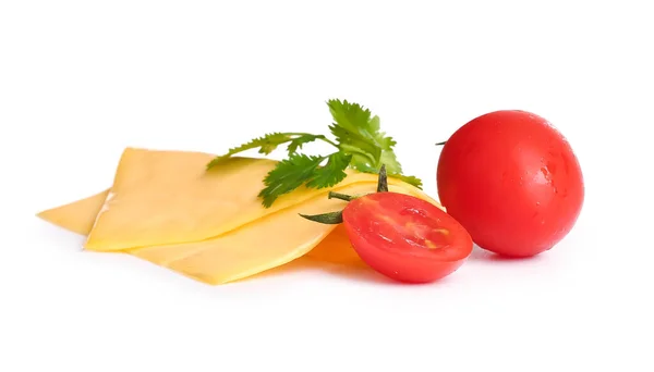 바탕에 토마토를 곁들인 맛있는 슬라이스 — 스톡 사진