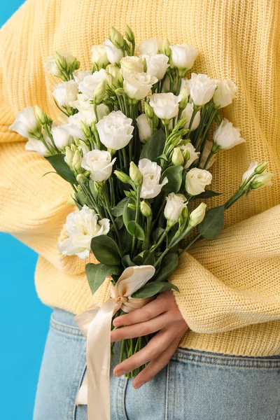 Young Woman Bouquet Beautiful Eustoma Flowers Closeup — Stock Photo, Image