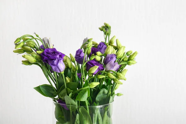 Eustoma Bloemen Witte Achtergrond — Stockfoto