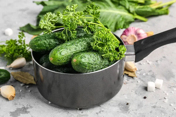 Saucepan Fresh Cucumbers Preservation Grunge Background — Stock Photo, Image