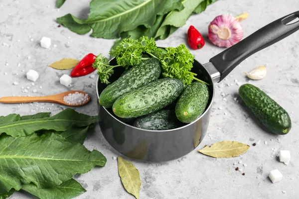 Saucepan Fresh Cucumbers Preservation Grunge Background — Stock Photo, Image