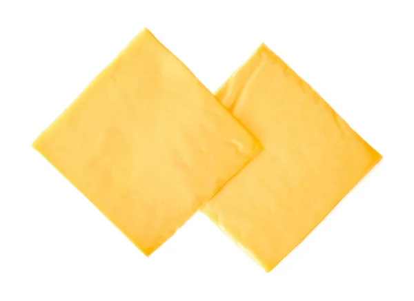 白色背景的加工奶酪片 — 图库照片
