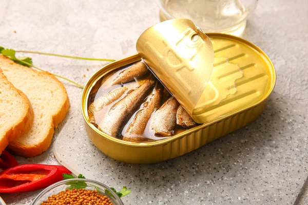 Plate Canned Smoked Sprats Chilli Grey Background — Stock Photo, Image