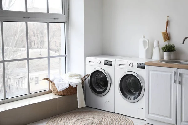 Interior Laundry Room Washing Machines Dirty Clothes — Stock Photo, Image