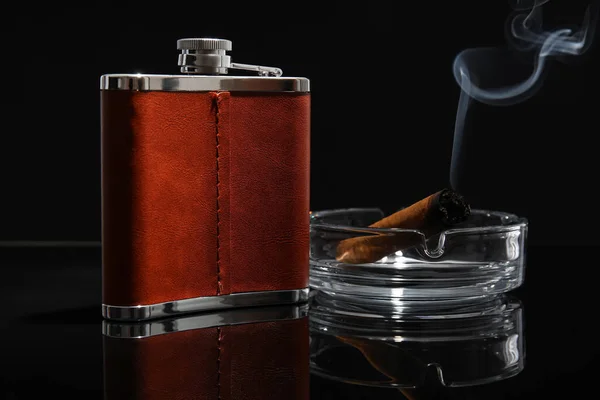 New Hip Flask Ash Tray Cigar Black Background — Stock Photo, Image