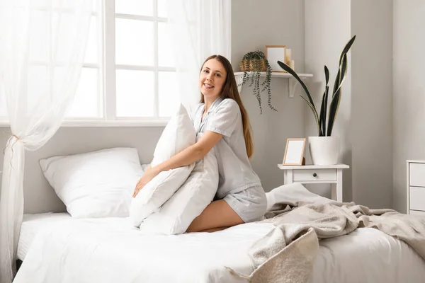Morning Pretty Young Woman Soft Pillows Bedroom — Stock Photo, Image