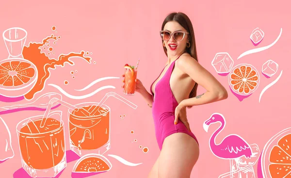 Mooie Jonge Vrouw Badpak Met Zomer Cocktail Roze Achtergrond — Stockfoto