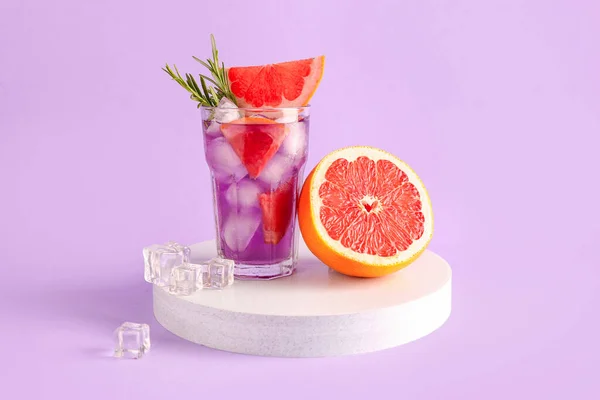 Lila Gin Tonic Mit Grapefruit Auf Fliederfarbenem Hintergrund — Stockfoto