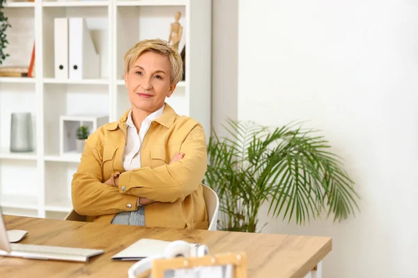 Thoughtful Mature Woman Sitting Table Office — Stock Photo, Image