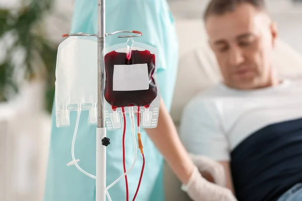 Envase Sanguíneo Para Transfusión Clínica Primer Plano — Foto de Stock