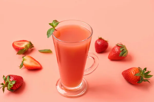 Glass Tasty Strawberry Smoothie Pink Background — Stock Photo, Image