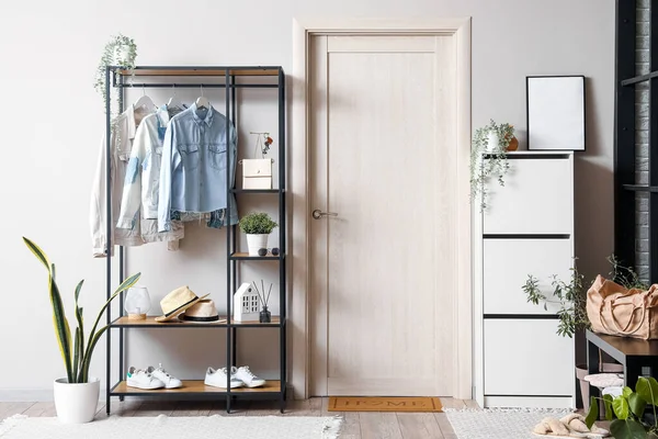 Interior Modern Hall Shelving Unit Clothes Drawers — Stock Photo, Image