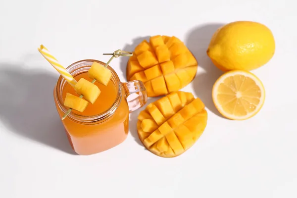Mason Jar Fresh Mango Smoothie Lemon White Background — Stock Photo, Image