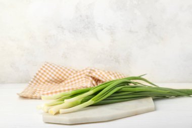 Taze taze soğanlı pano.