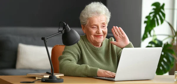 Senior Woman Laptop Video Chatting Home — Stock Photo, Image