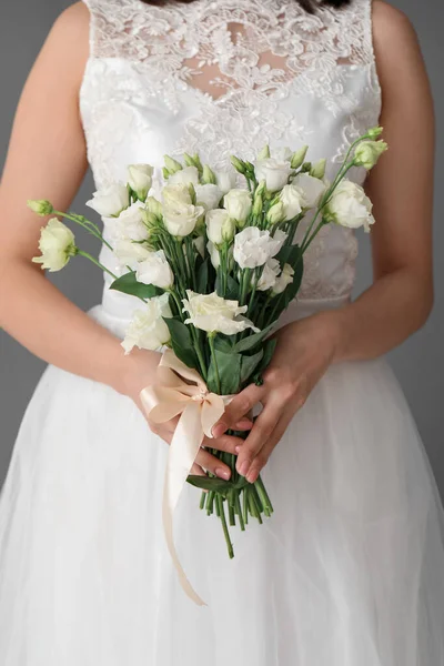 Beautiful Young Bride Bouquet Eustoma Flowers Grey Background — Stock Photo, Image