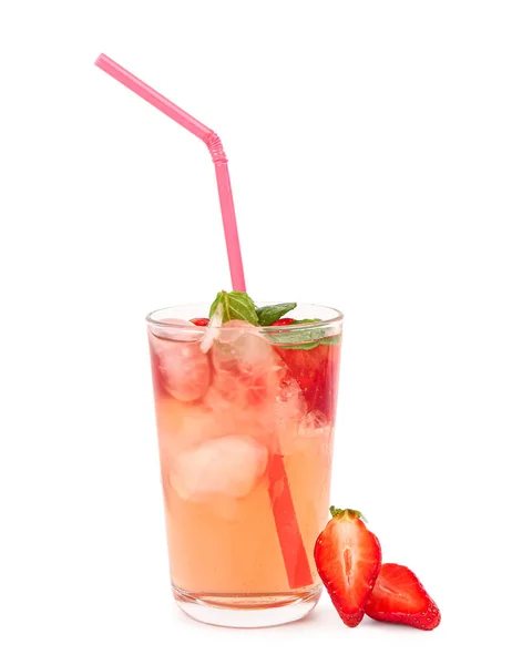 Glas Välsmakande Strawberry Drink Vit Bakgrund — Stockfoto