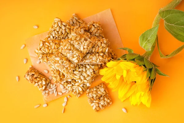 Sunflower Tasty Kozinaki Seeds Orange Background — Stock Photo, Image