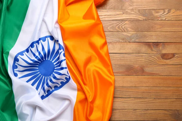 Hindistan Ulusal Bayrak Ahşap Arka Plan Üzerinde — Stok fotoğraf