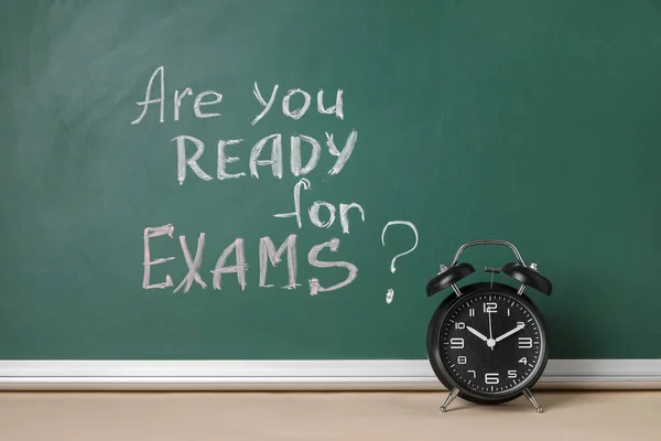 Alarm Clock Table Blackboard Question You Ready Exams — Stock Photo, Image