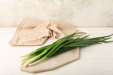 Taze taze soğanlı pano.