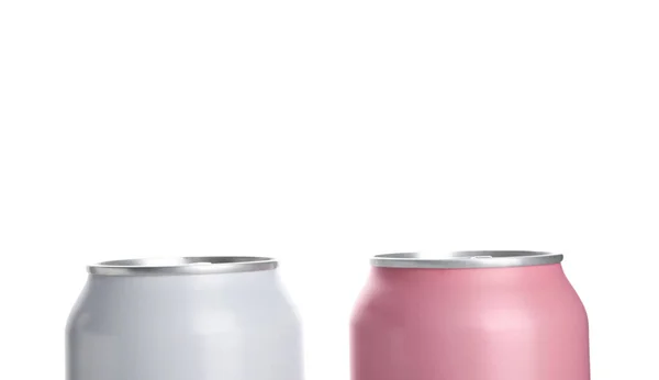Boîtes Soda Frais Isolées Sur Fond Blanc Gros Plan — Photo
