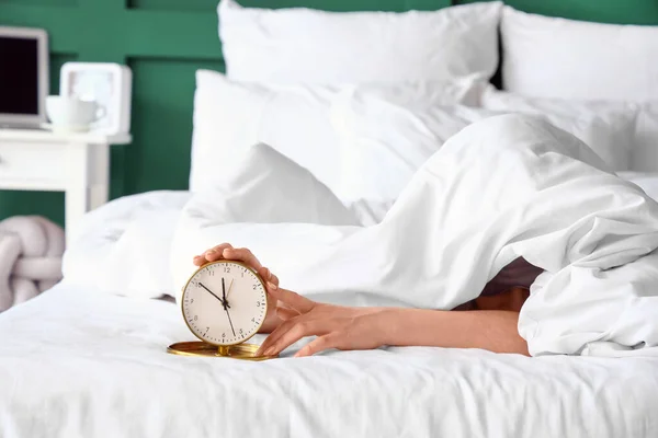 Morning Young Woman Alarm Clock Bed — Stock Photo, Image