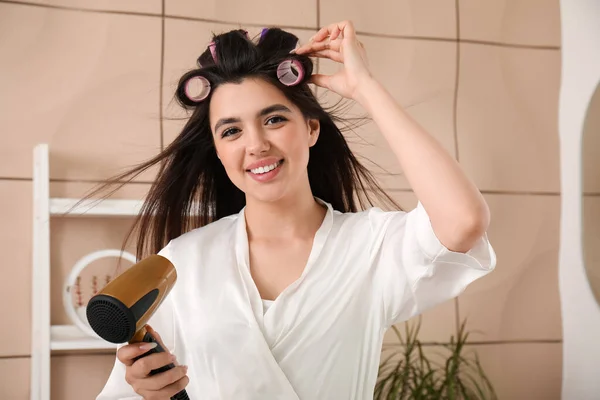 Pretty Young Woman Hair Dryer Curlers Bathroom — Stock Photo, Image