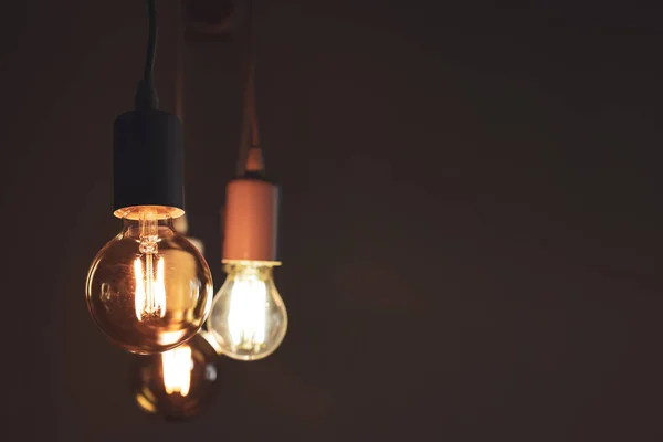 Glowing Light Bulbs Dark Room — Stock Photo, Image