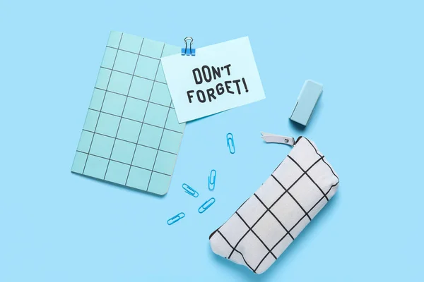 Don Forget Reminder Stationery Supplies Blue Background — Stock Photo, Image