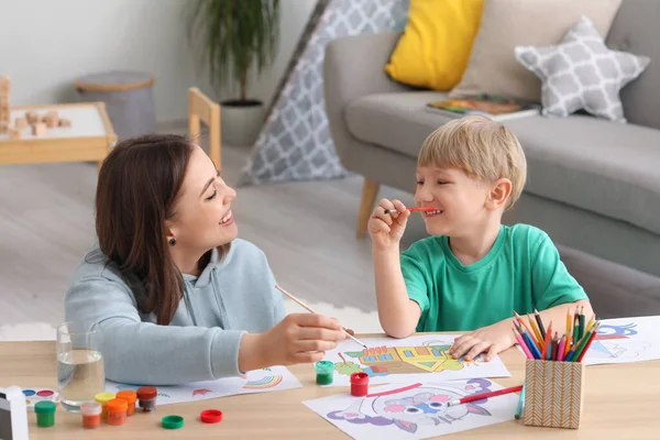 Nanny Little Boy Drawing Home — Stock Photo, Image