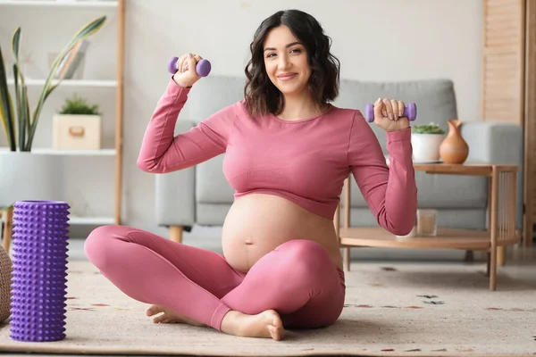 Sporty Pregnant Woman Training Dumbbells Home — Stock Photo, Image