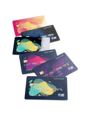 Beyaz arkaplanda kredi kartları