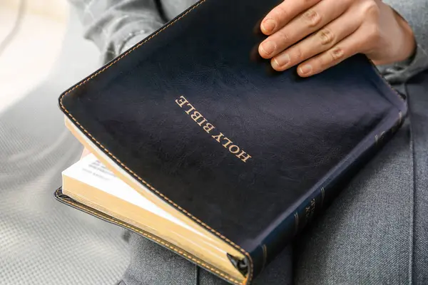 Woman Holding Holy Bible Closeup — Stock Photo, Image