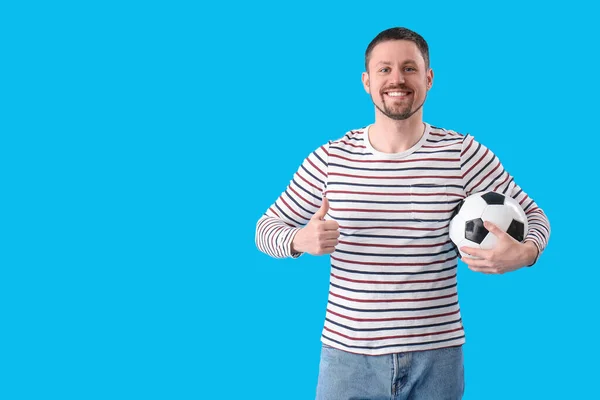 Man Soccer Ball Showing Thumb Blue Background — Stock Photo, Image