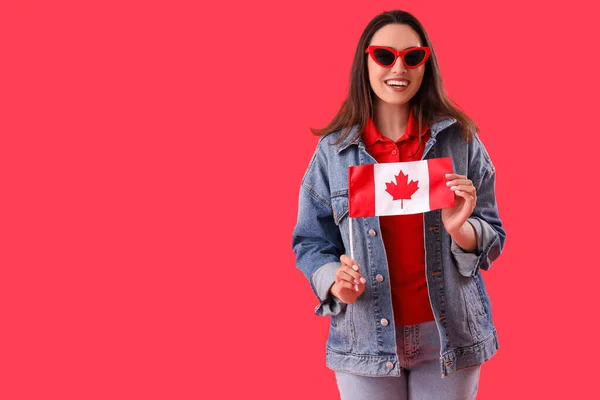 Young Woman Flag Canada Red Background — Stock Photo, Image