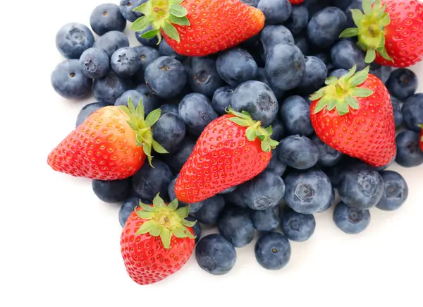 Ripe Strawberry Blueberry White Background Closeup — Stock Photo, Image