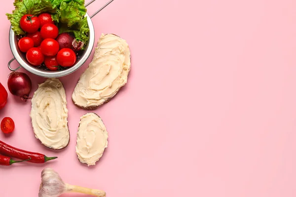 Вкусные Сандвичи Сливочным Сыром Розовом Фоне — стоковое фото