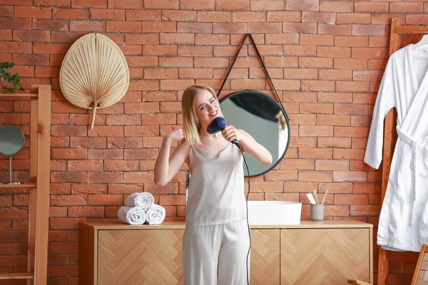 Pretty Young Blonde Hair Dryer Her Bathroom — Stock Photo, Image