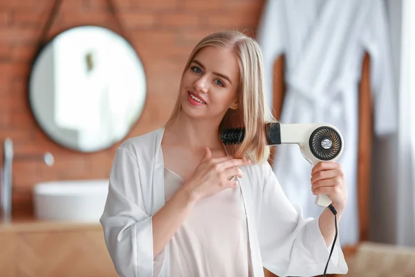 Pretty Young Blonde Hair Dryer Bathroom — Stock Photo, Image