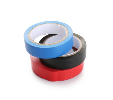 yapışkan bant üzerinde izole beyaz arka plan rulo