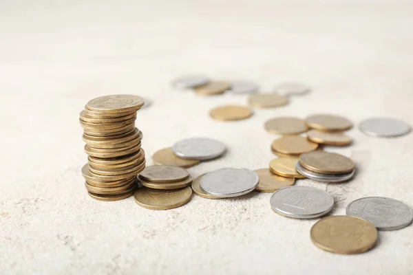 Stack Coins Beige Grunge Table — Stock Photo, Image