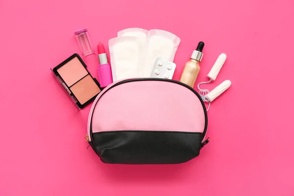 Lady Cosmetic Bag Makeup Products Tampons Menstrual Pads Pink Background — Stock Photo, Image