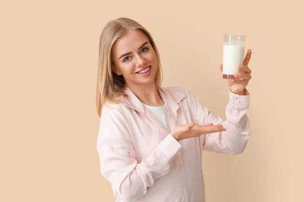 Beautiful Young Woman Glass Milk Beige Background — Stock Photo, Image