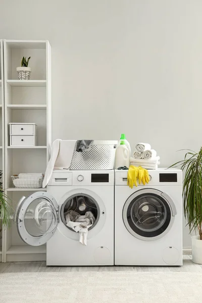 Interior Laundry Room Washing Machines Cleaning Supplies — Stock Photo, Image