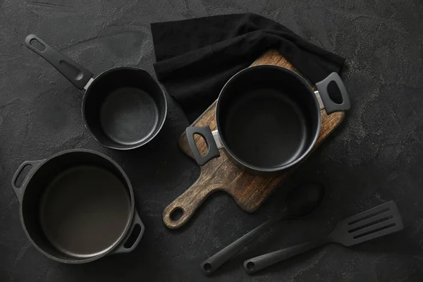 Set Cooking Pots Kitchen Utensils Dark Background — Stock Photo, Image