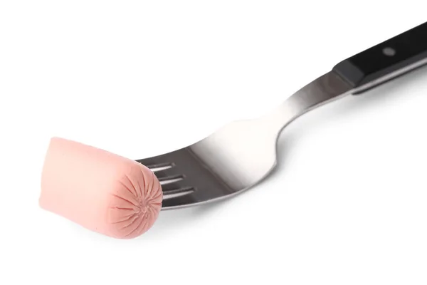 Fourchette Avec Tranche Savoureuse Saucisse Fine Sur Fond Blanc — Photo